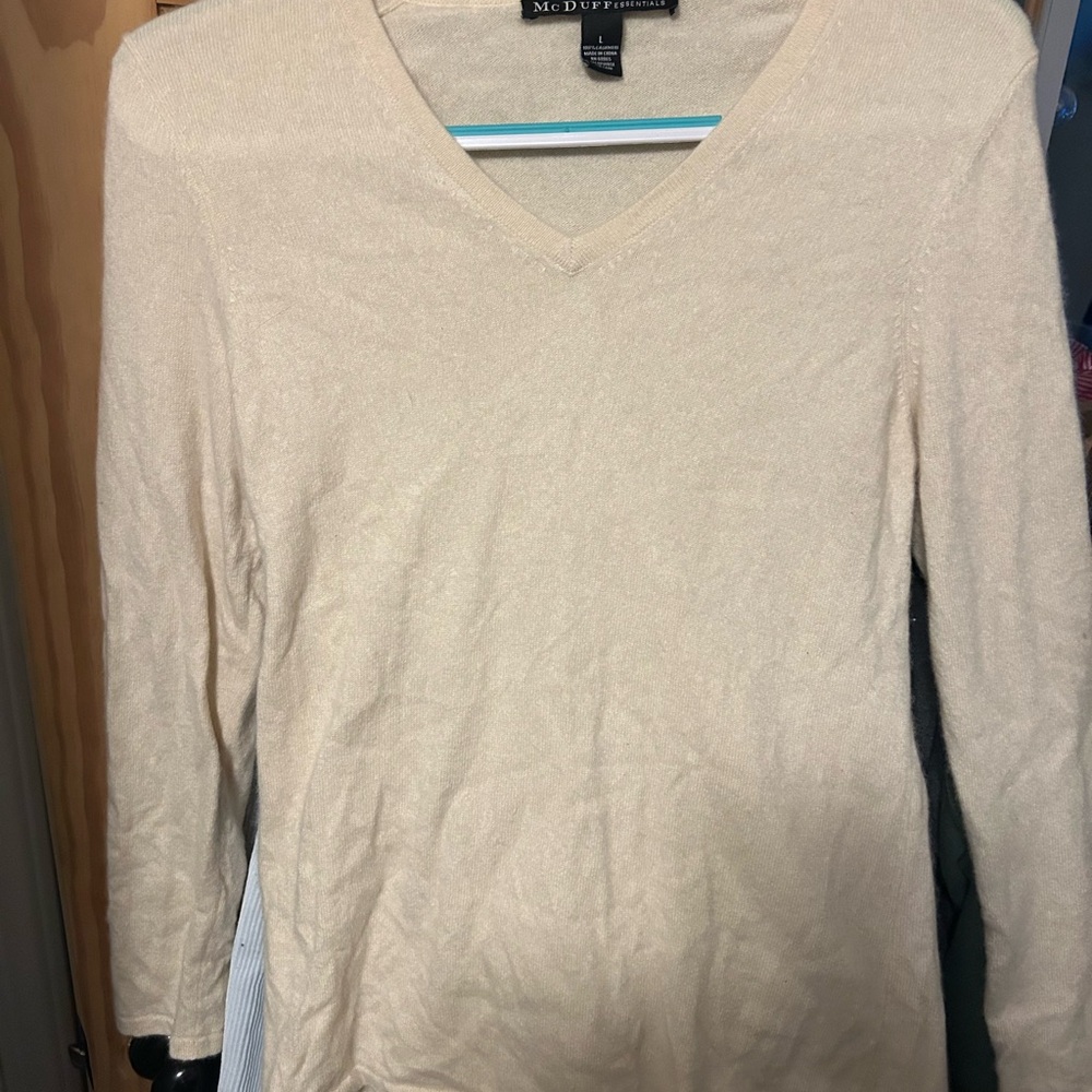 McDuff cashmere sweater